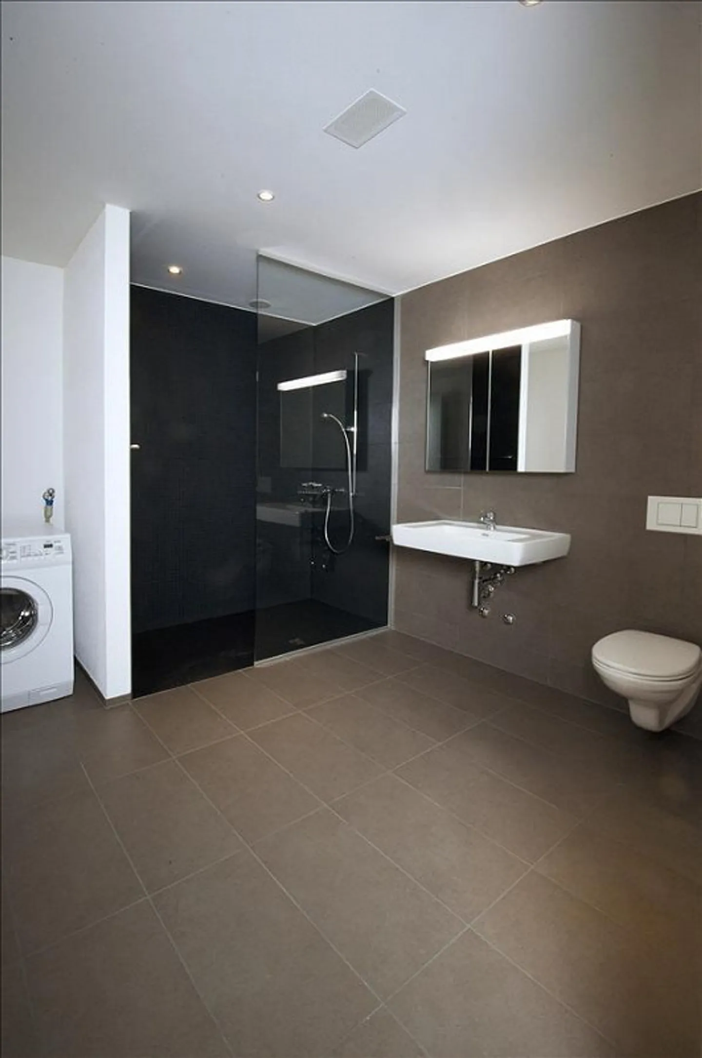 Stylish living - Photo 3 of 5