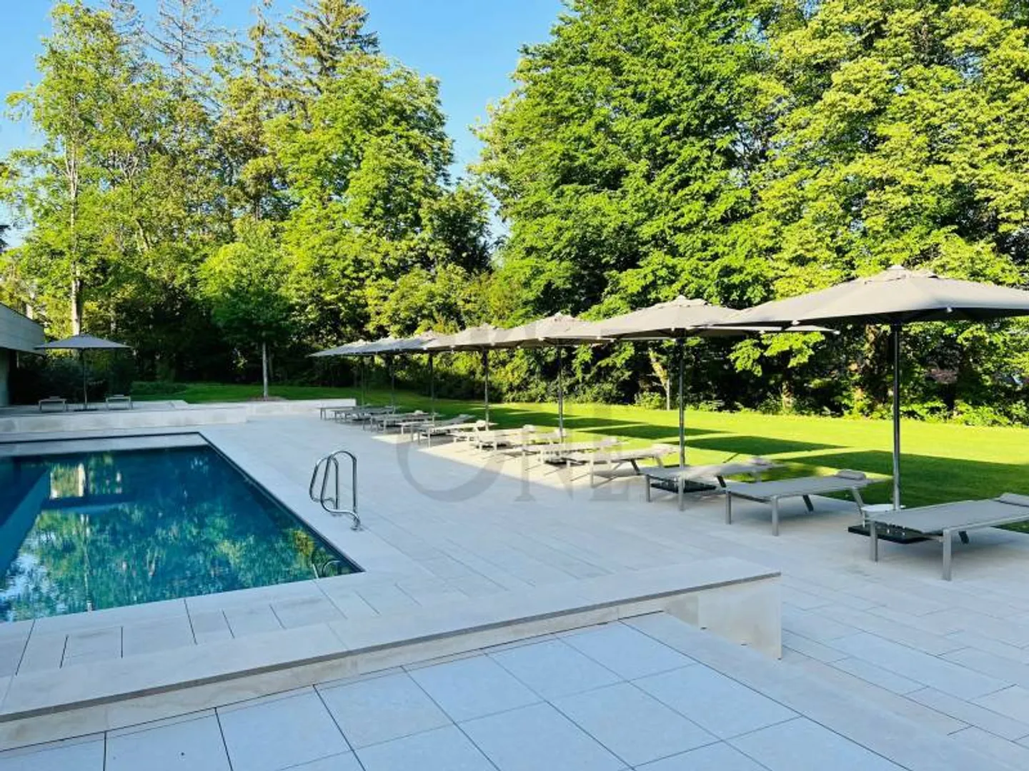 Exceptional duplex with terraces in a high-end residence - Photo 12 of 12