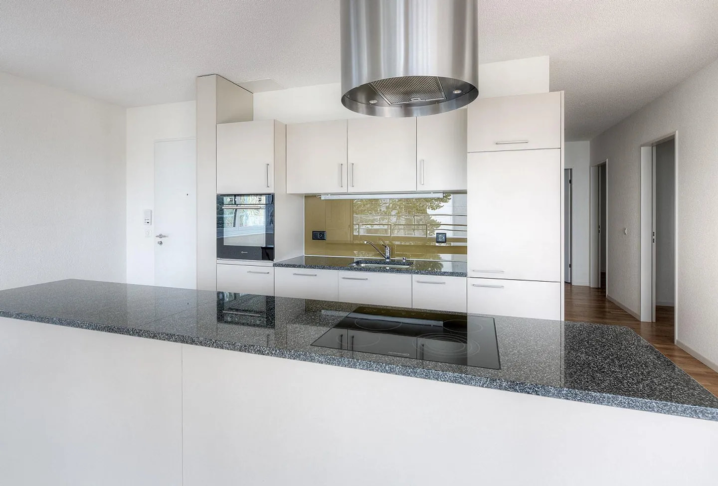 Moderne Wohnung mit Umzugsgutschein - Foto 2 von 5