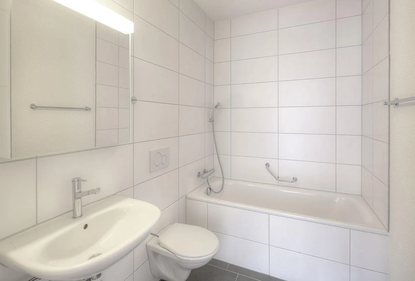 Moderne Wohnung mit Umzugsgutschein - Foto 3 von 5