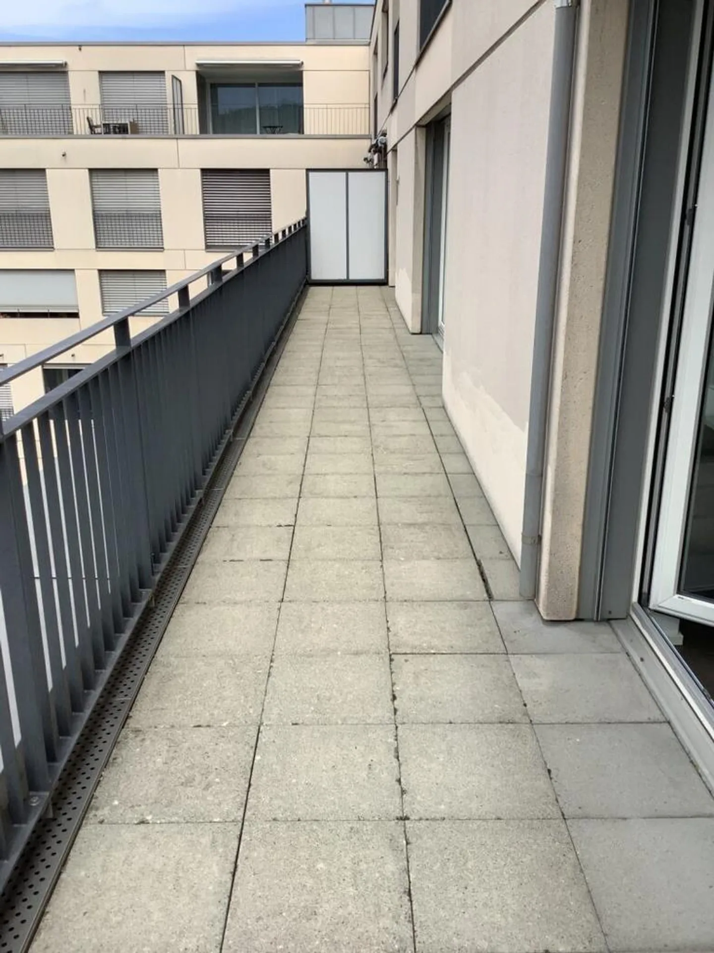 moderne 2.5-Zimmerwohnung an zentraler Lage - Foto 7 von 10