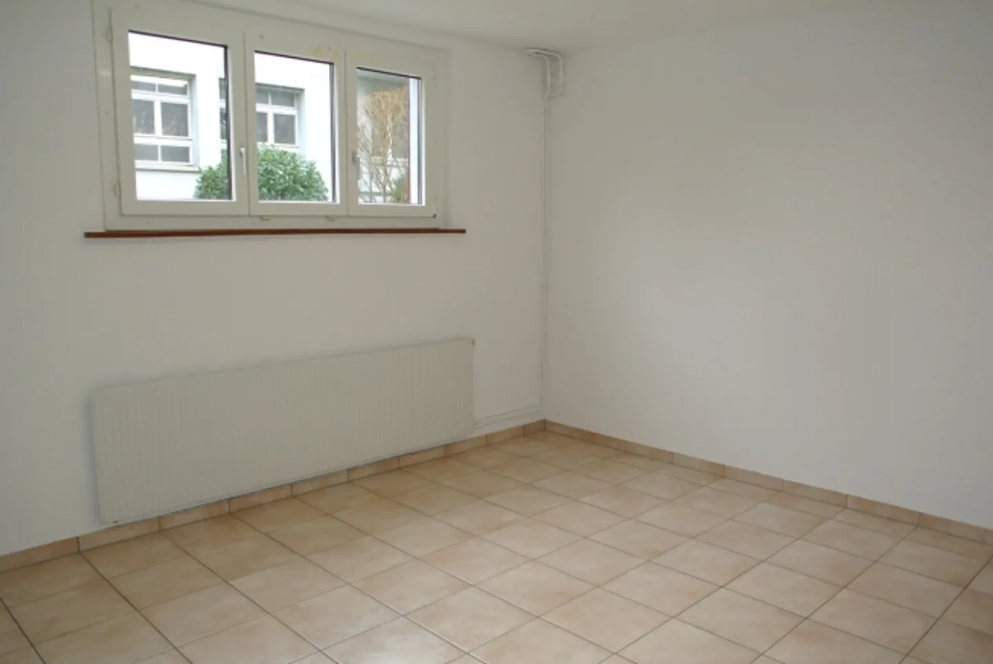 Great 5.5 Room Single Family House in Grenchen - Photo 12 of 13