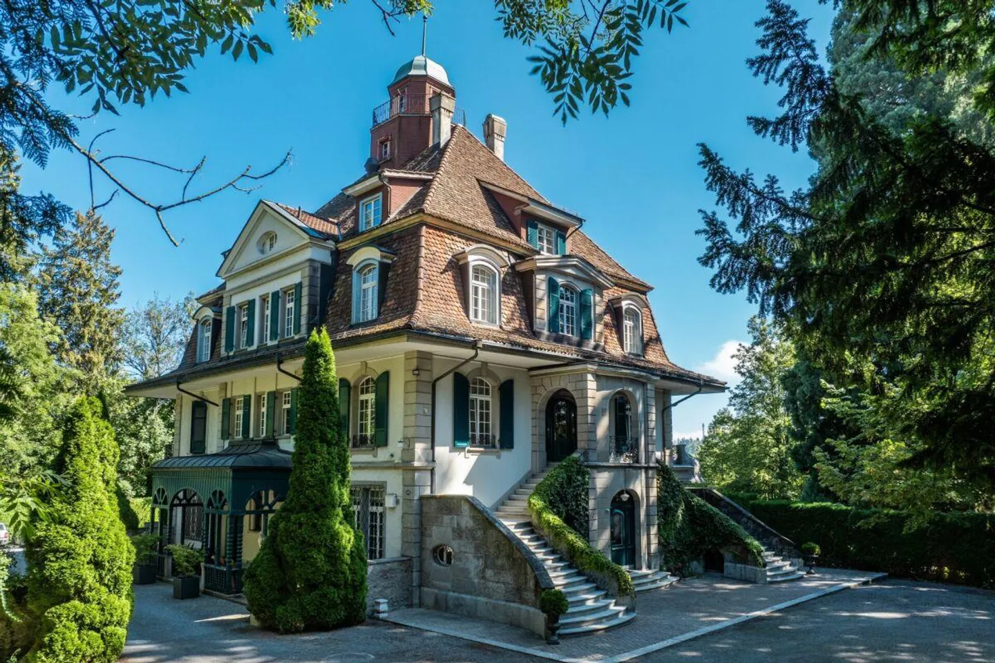 Jugendstil-Stadtvilla mit grossem Park und Seesicht - Foto 1 von 12