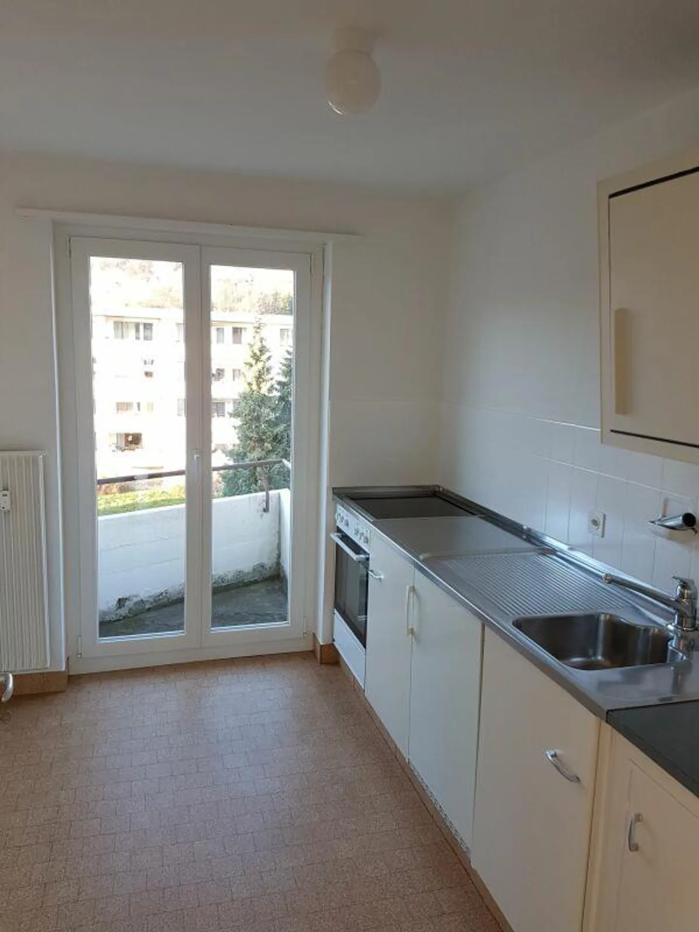 Preiswerte Wohnung mit Balkon - Foto 2 von 6
