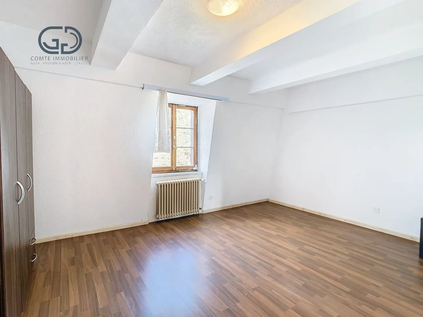Beautiful 112 m2 apartment well located - Photo 3 of 7