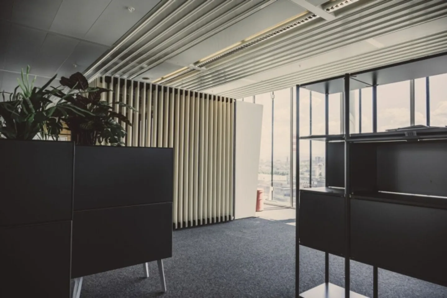 Tour de bureaux 13 - 15ème étage - Photo 5 sur 11