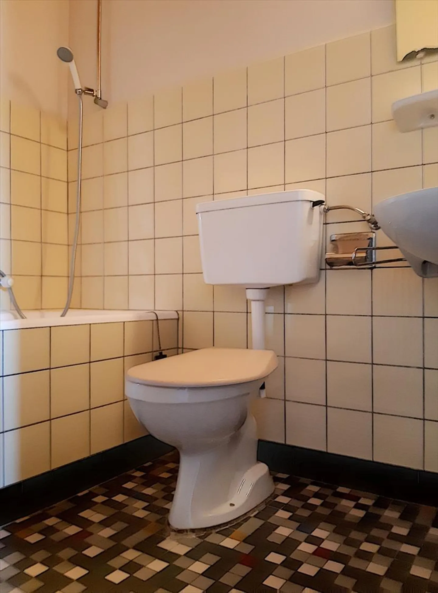 5-Zimmer-Einkommensimmobilie - Foto 11 von 12