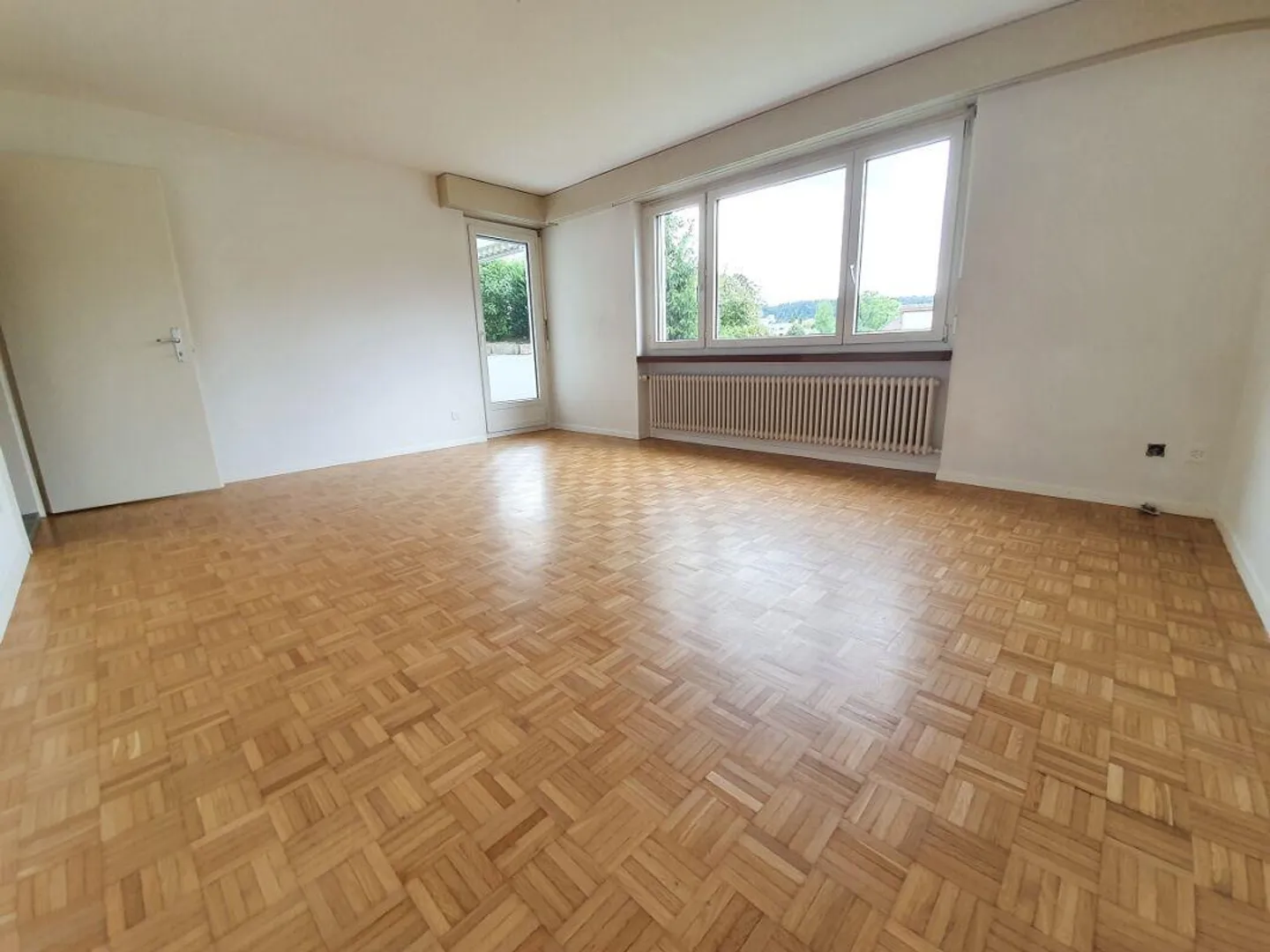 Charmante Wohnung in Buchthalen - Foto 2 von 9