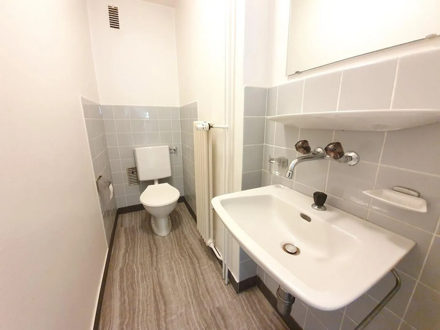 Charmante Wohnung in Buchthalen - Foto 7 von 9