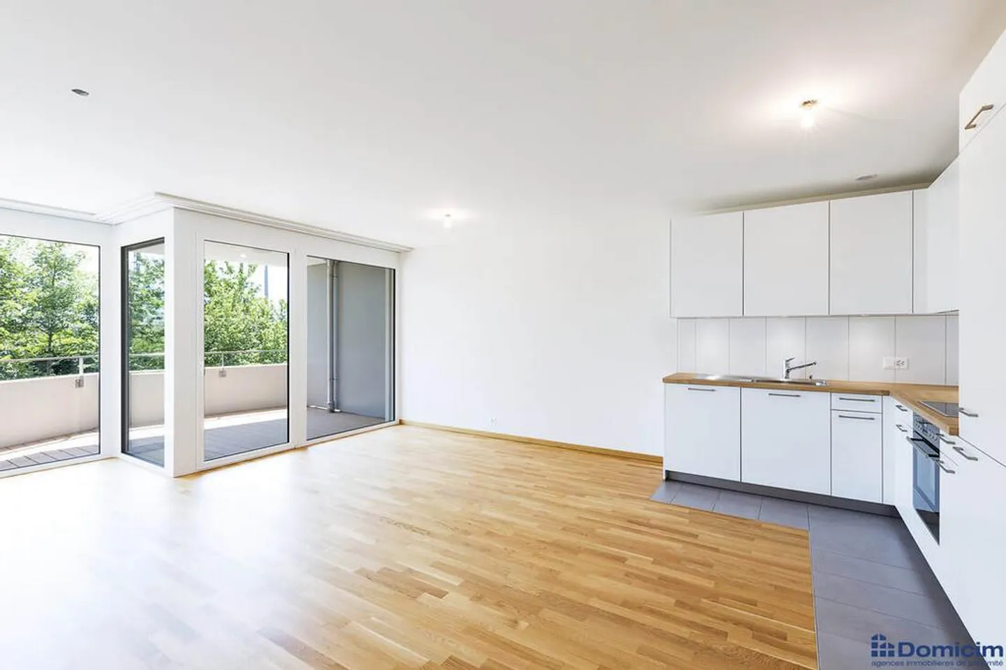 5-Zimmer-Wohnung im 1. Stock in einem MINERGIE-Viertel - Foto 3 von 9