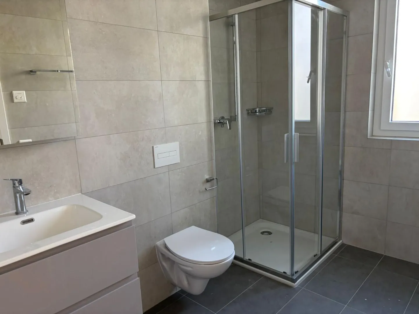 Charmant appartement avec jardin - Photo 6 sur 8