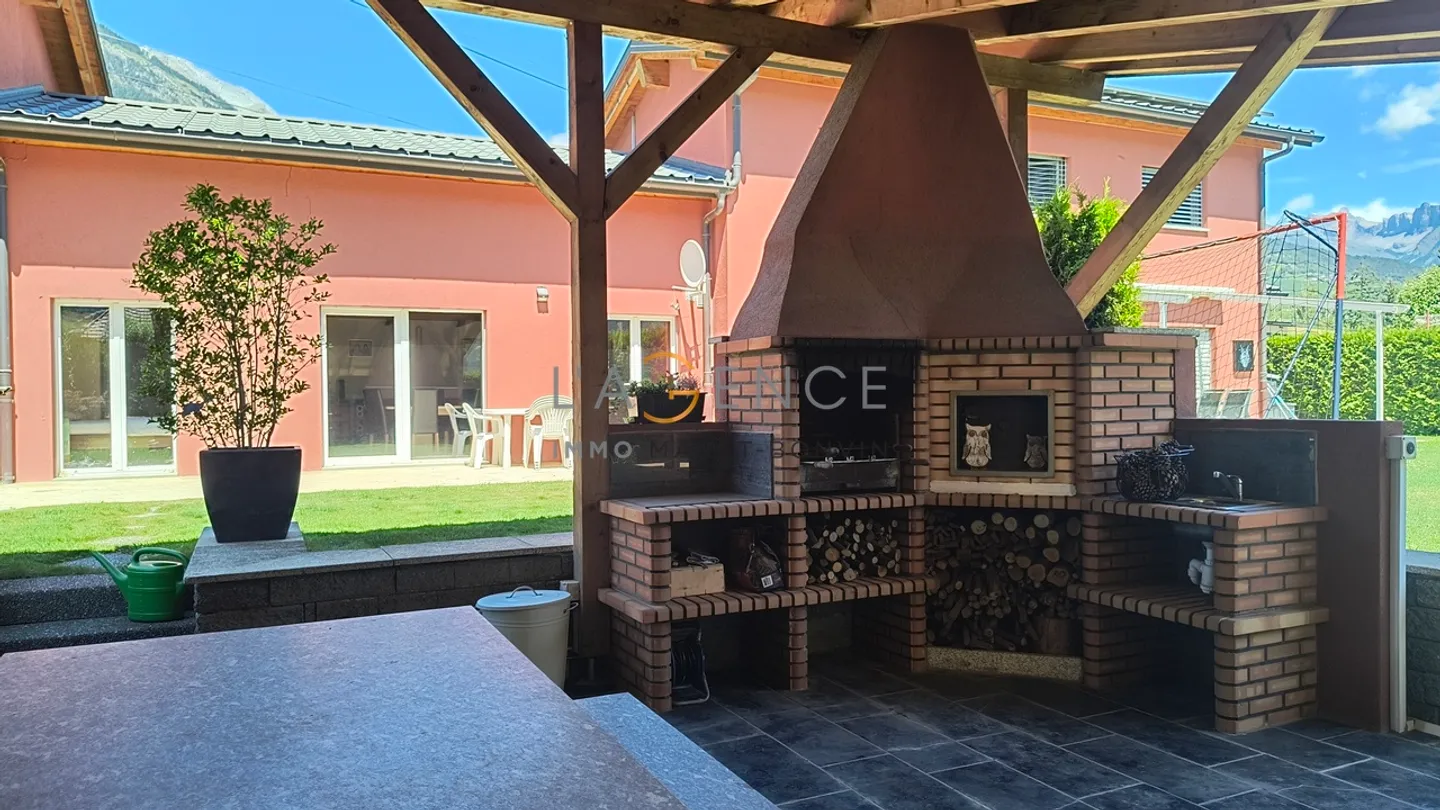 Charming 3.5-room house - Photo 9 of 10