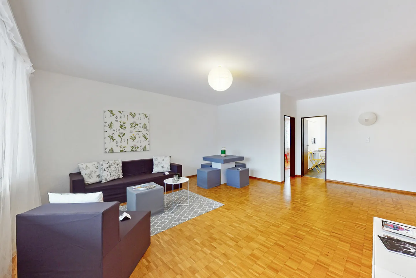 Appartamento spazioso in zona tranquilla - Foto 1 di 9