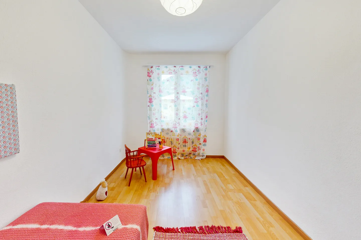 Appartamento spazioso in zona tranquilla - Foto 8 di 9