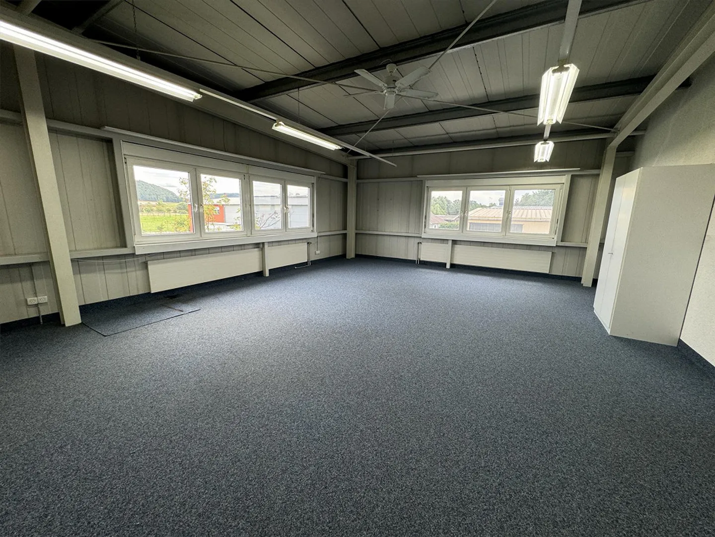 Industrial/Office Property for Rent - Photo 6 of 16