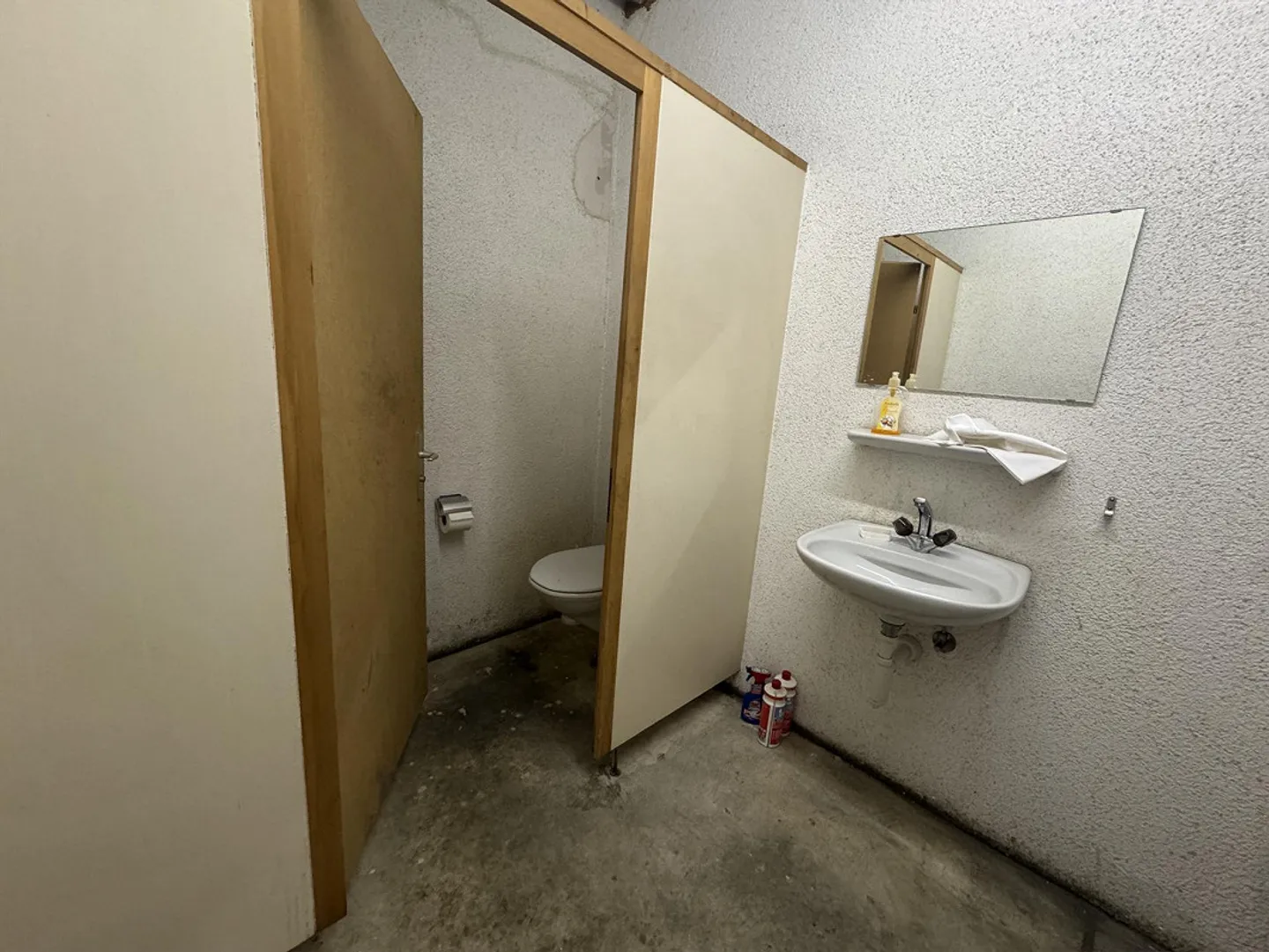 Industrial/Office Property for Rent - Photo 10 of 16