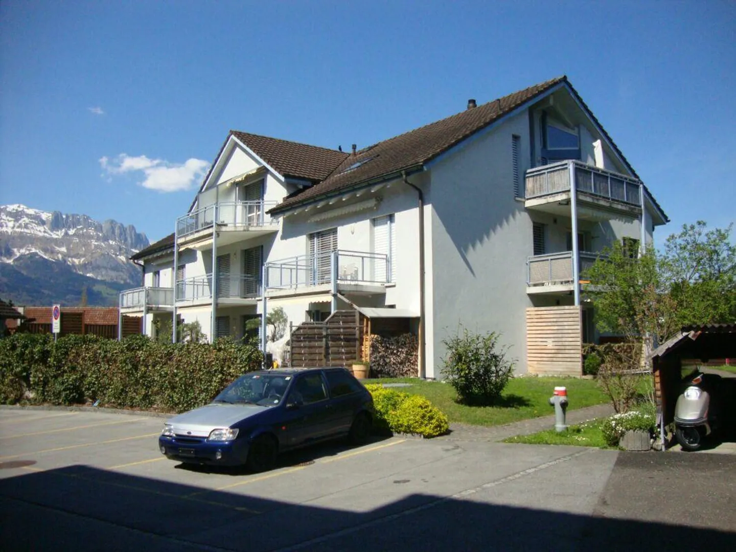 bright 2.5-room apartment near the city center - Photo 6 of 8