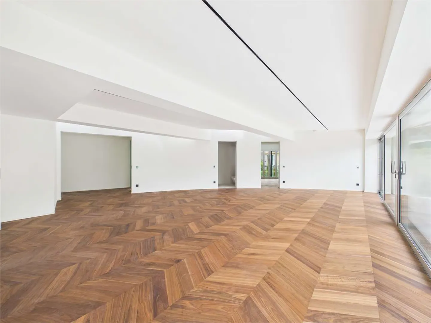 Geräumige Wohnung in Comano - Foto 3 von 10