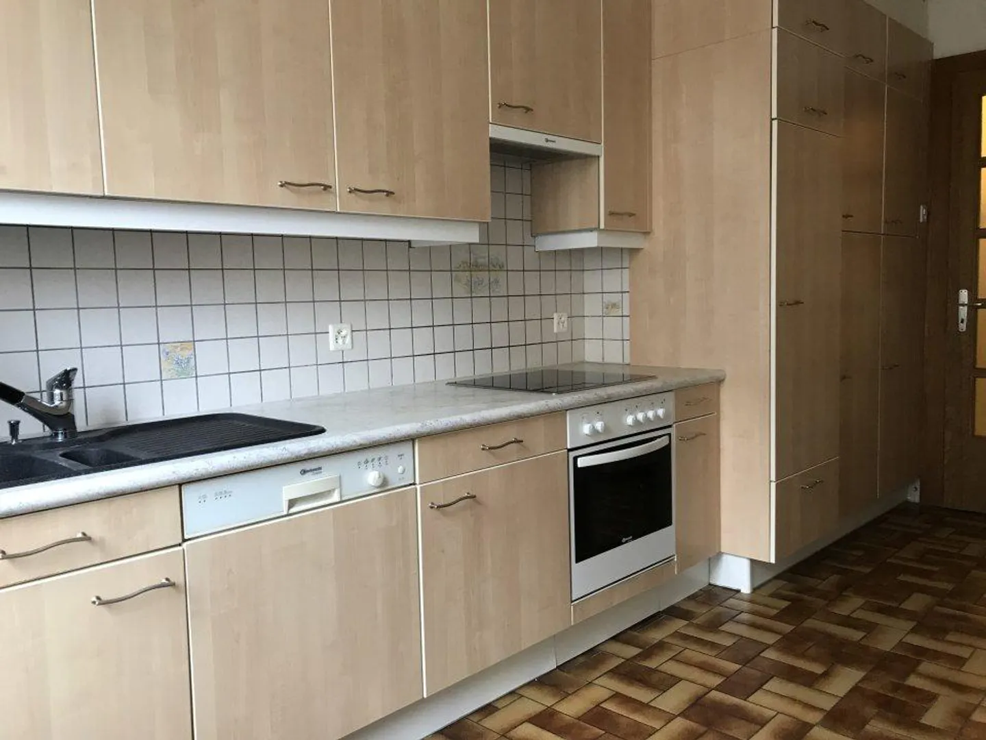 01238 - 3½ Zimmer Wohnung - Serre 47 - La Chaux-de-Fonds - Foto 2 von 5