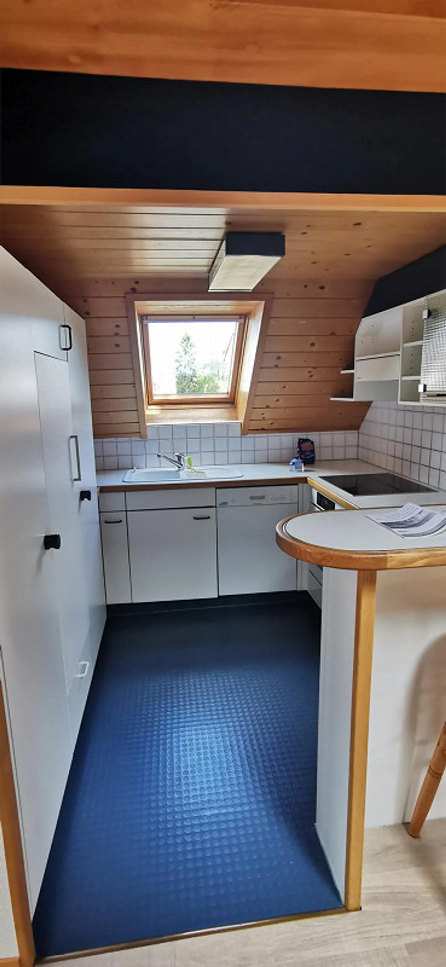 Magnifique appartement en duplex 3.5 avec balcon - Photo 2 sur 4