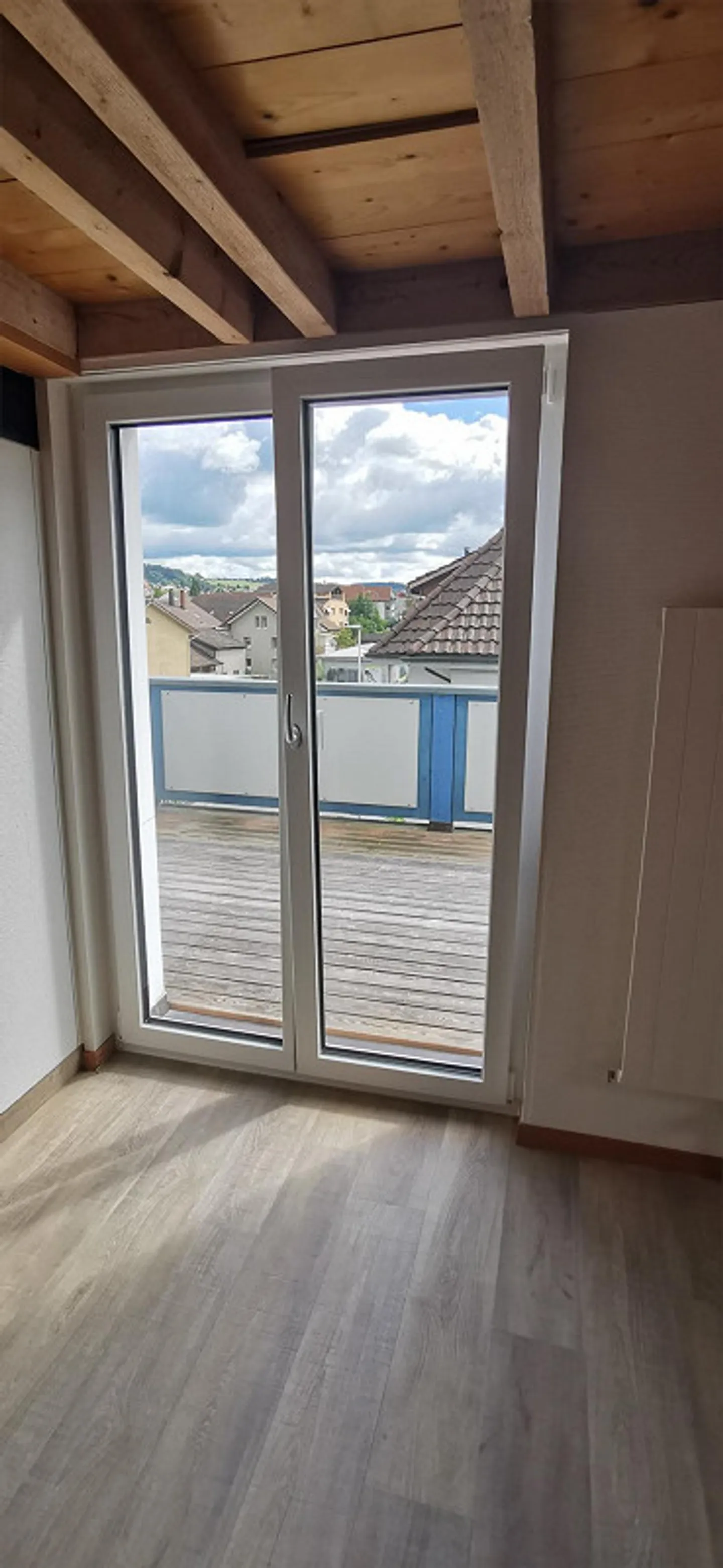 Magnifique appartement en duplex 3.5 avec balcon - Photo 4 sur 4
