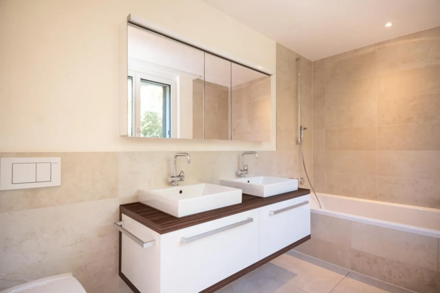 Vivere in città con vista mozzafiato - Foto 7 di 10