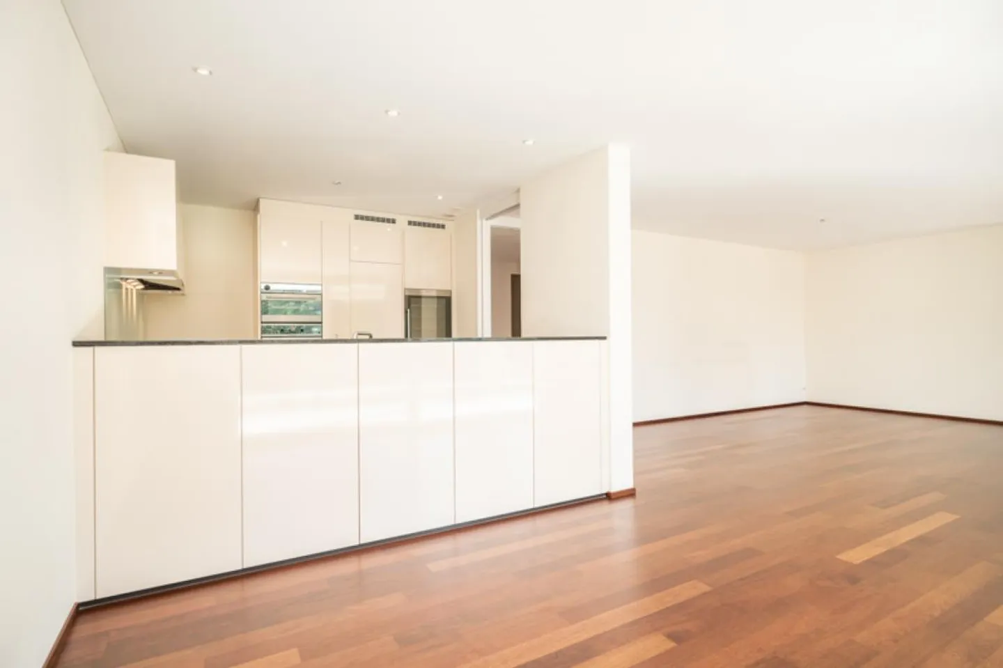 Vivere in città con vista mozzafiato - Foto 3 di 10