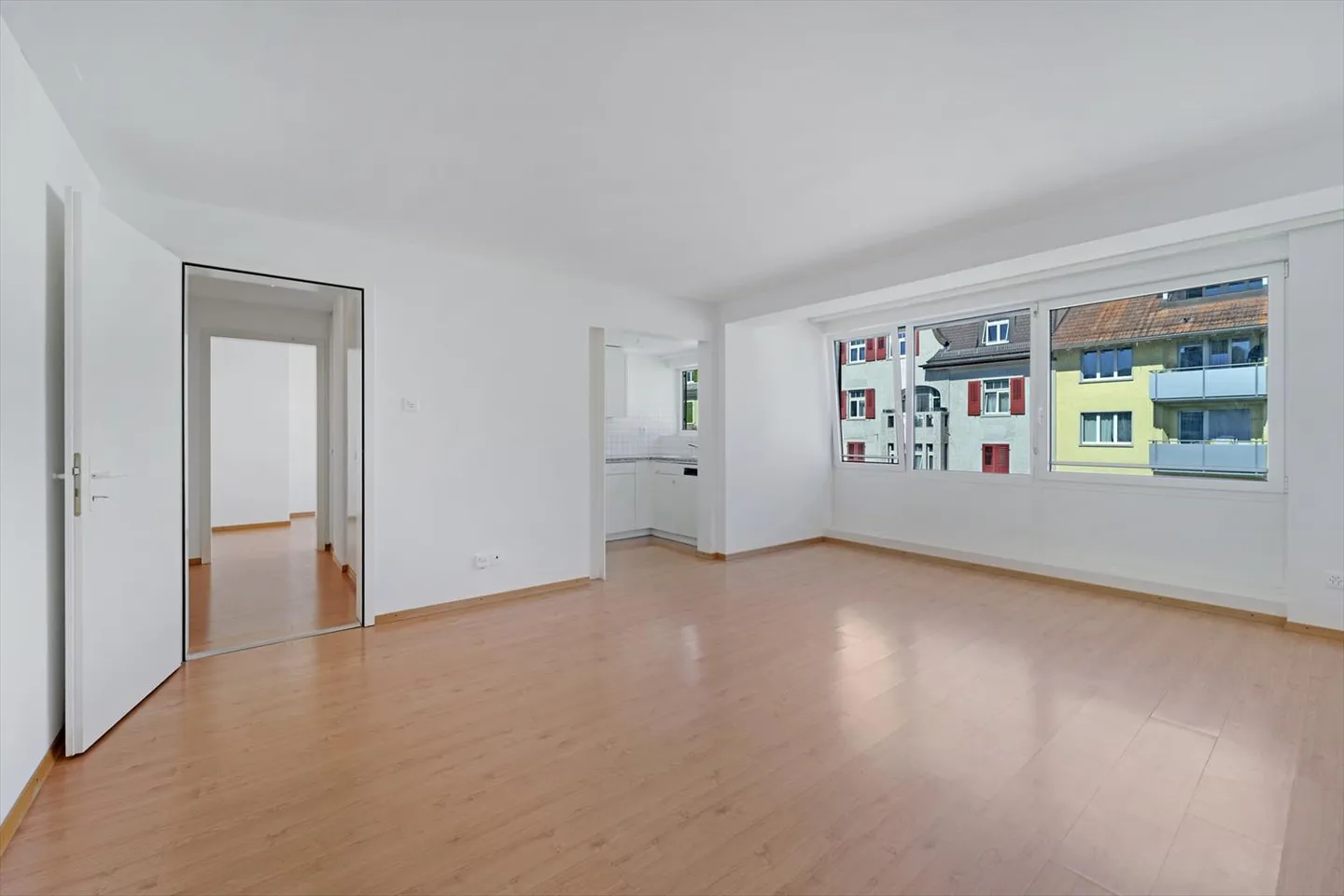 Vivre sans dépôt - cet appartement vous attend. - Photo 2 sur 7