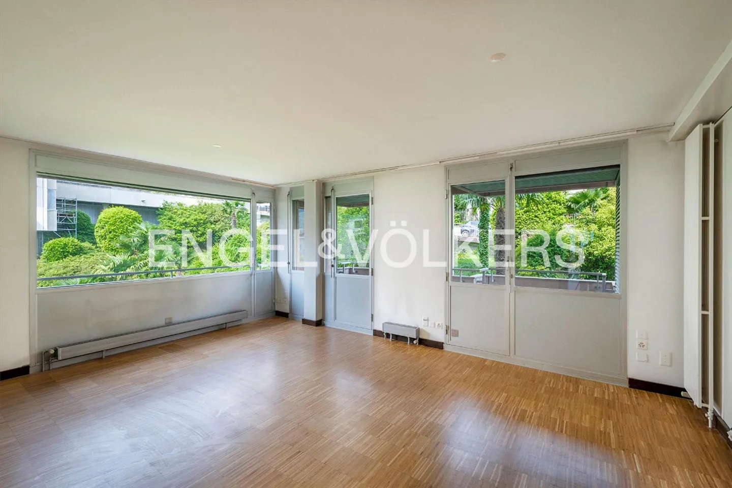 Appartement spacieux directement au bord du lac dans le Central Park - Photo 5 sur 9