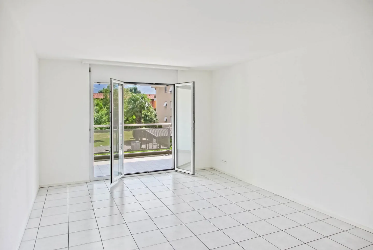 Appartamento spazioso ad Ascona - Foto 3 di 9