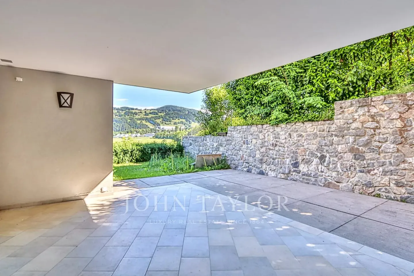 Villa a schiera contemporanea, come nuova - Foto 19 di 21