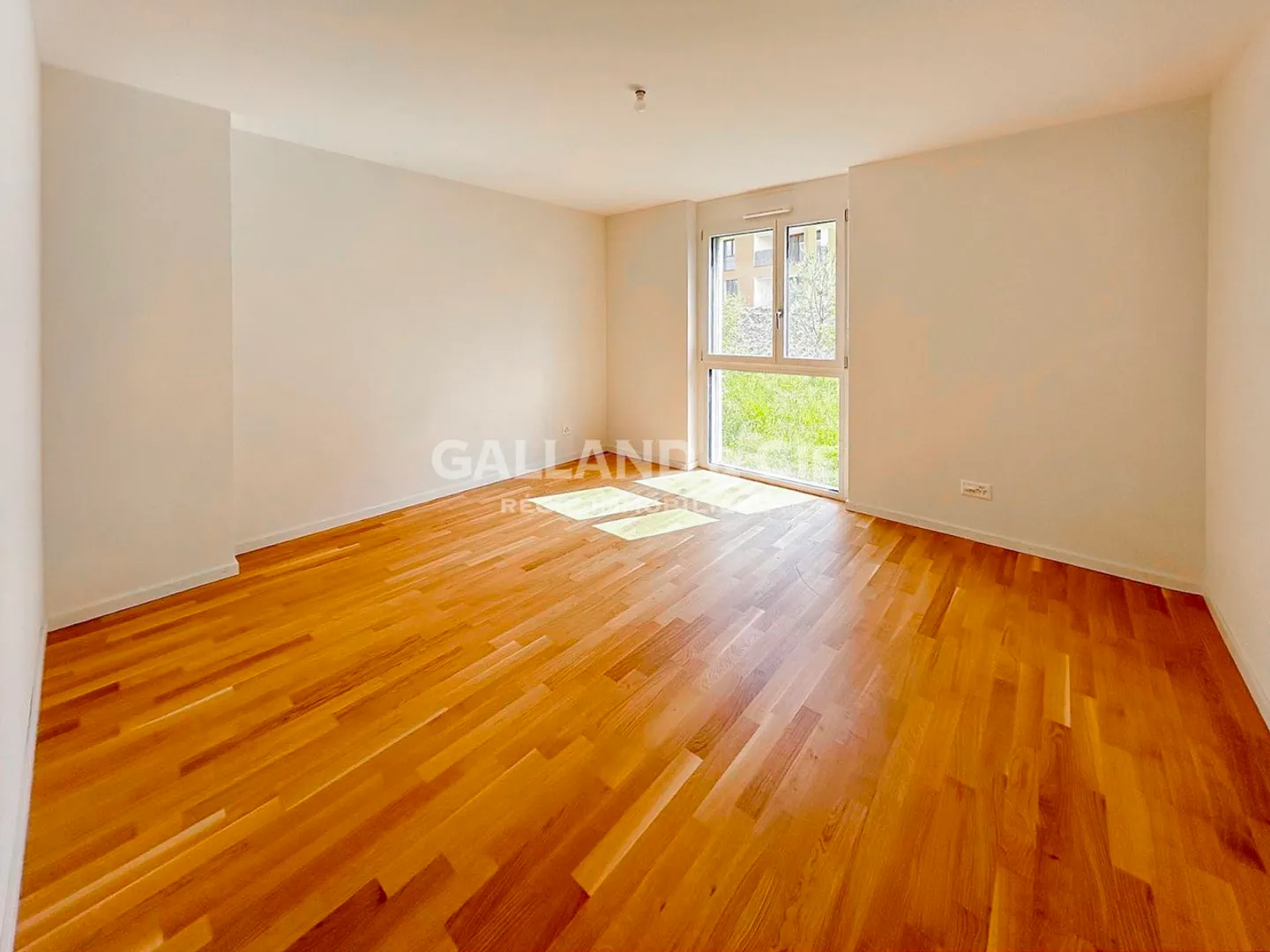 Charming apartment in Estavayer-le-Lac in the heart of an eco-district - Photo 4 of 7