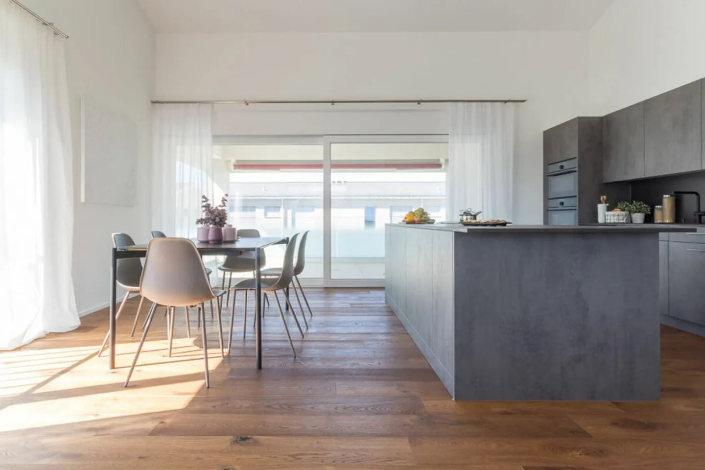 Stylische Attikawohnung in ruhiger Lage - Foto 4 von 8