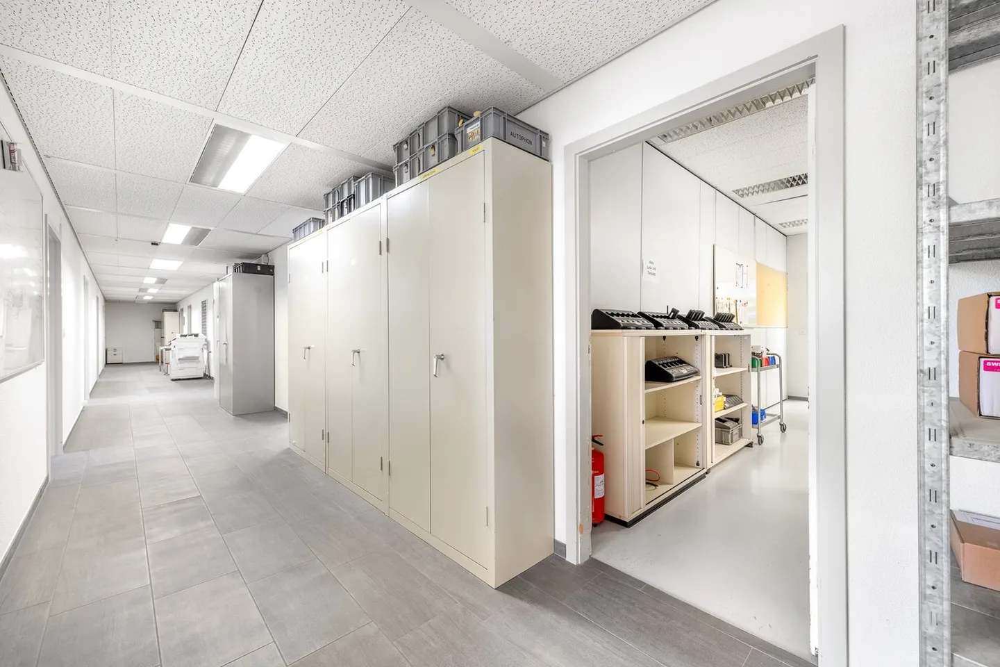 Commercial space for rent in Altstetten! (limited until 2028) - Photo 8 of 9