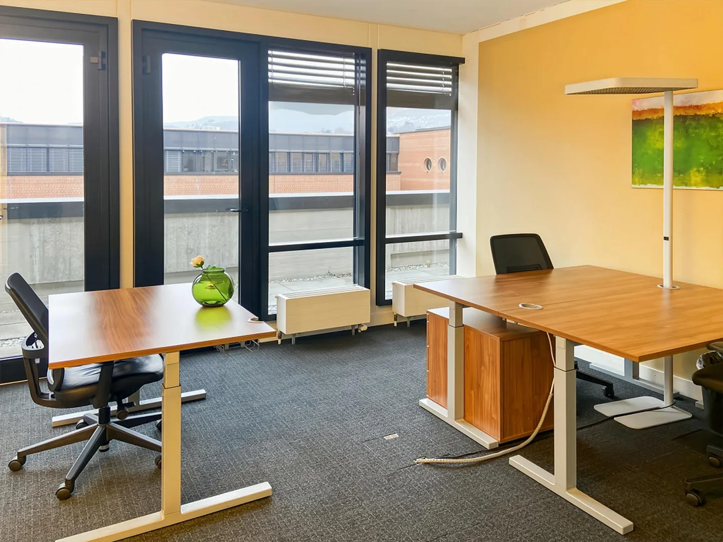 Accès tout compris à des bureaux professionnels pour 2 personnes au Regus City Centre - Photo 1 sur 7