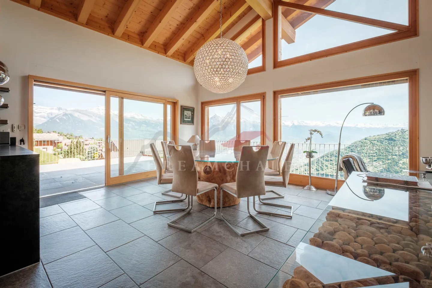 CHALET DI STAGIONE INVERNALE - Foto 4 di 19
