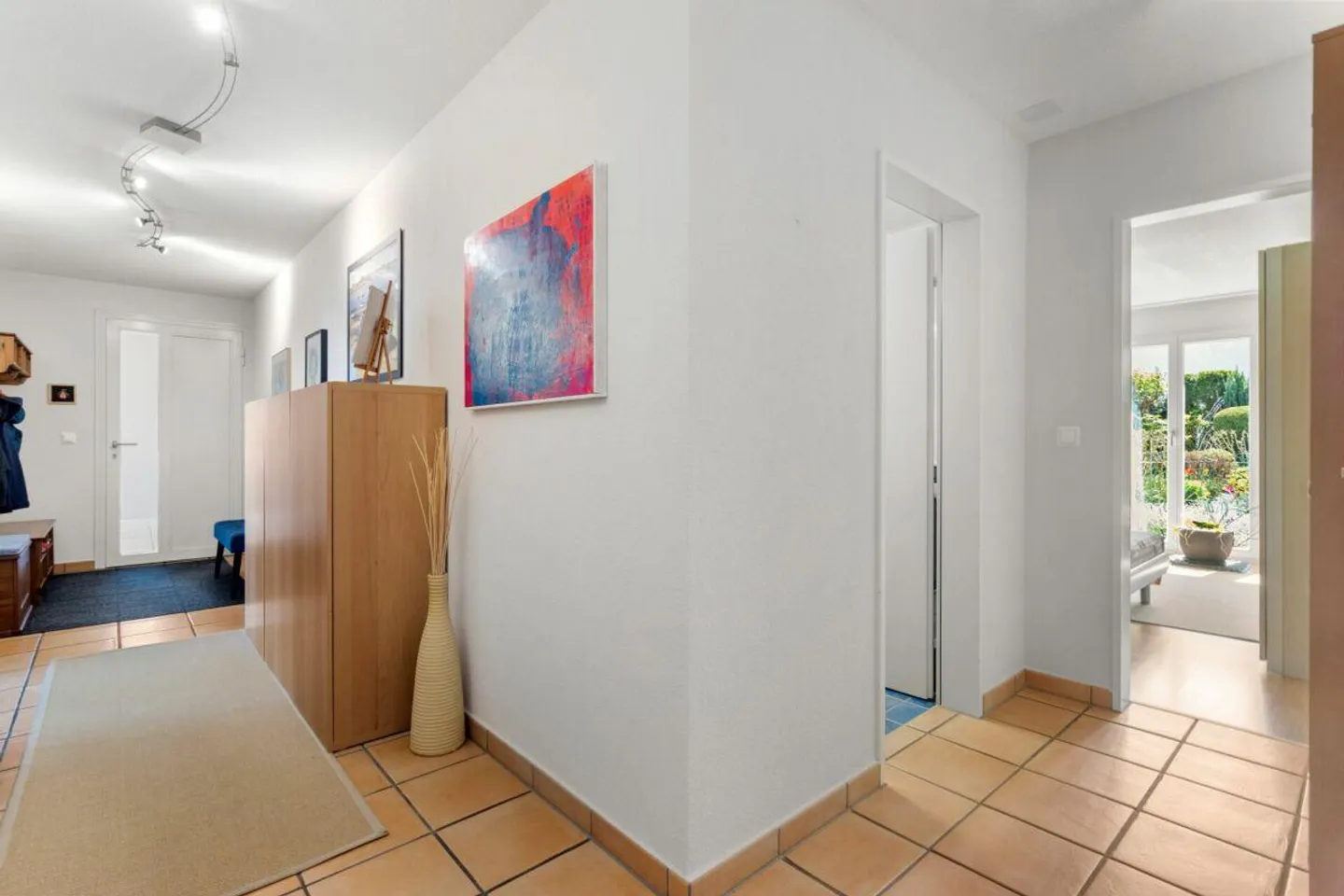 Beautiful nature-oriented 5.5-room garden apartment - Photo 7 of 12