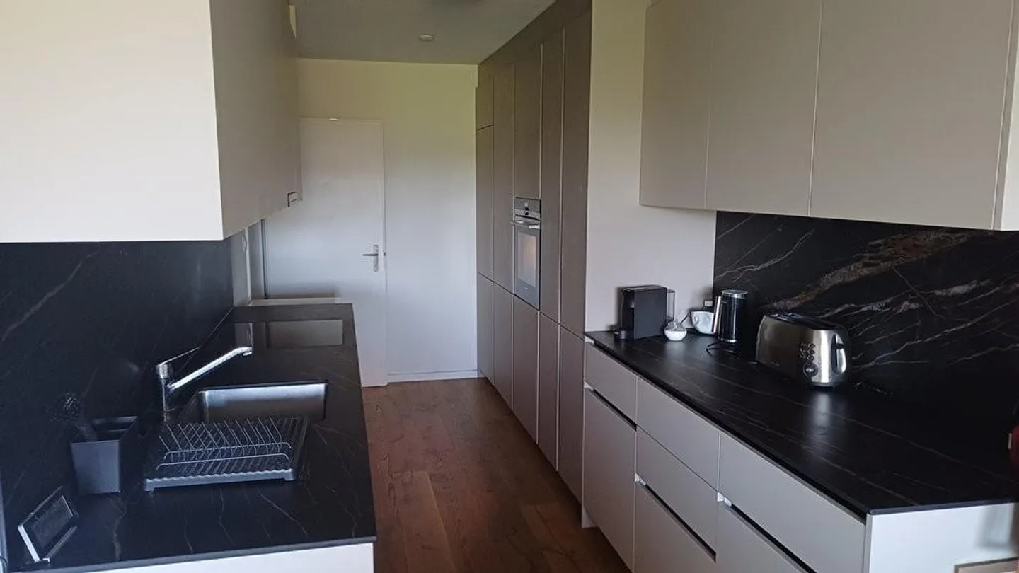 Helle 4.5-Zimmer-Wohnung - Foto 2 von 6