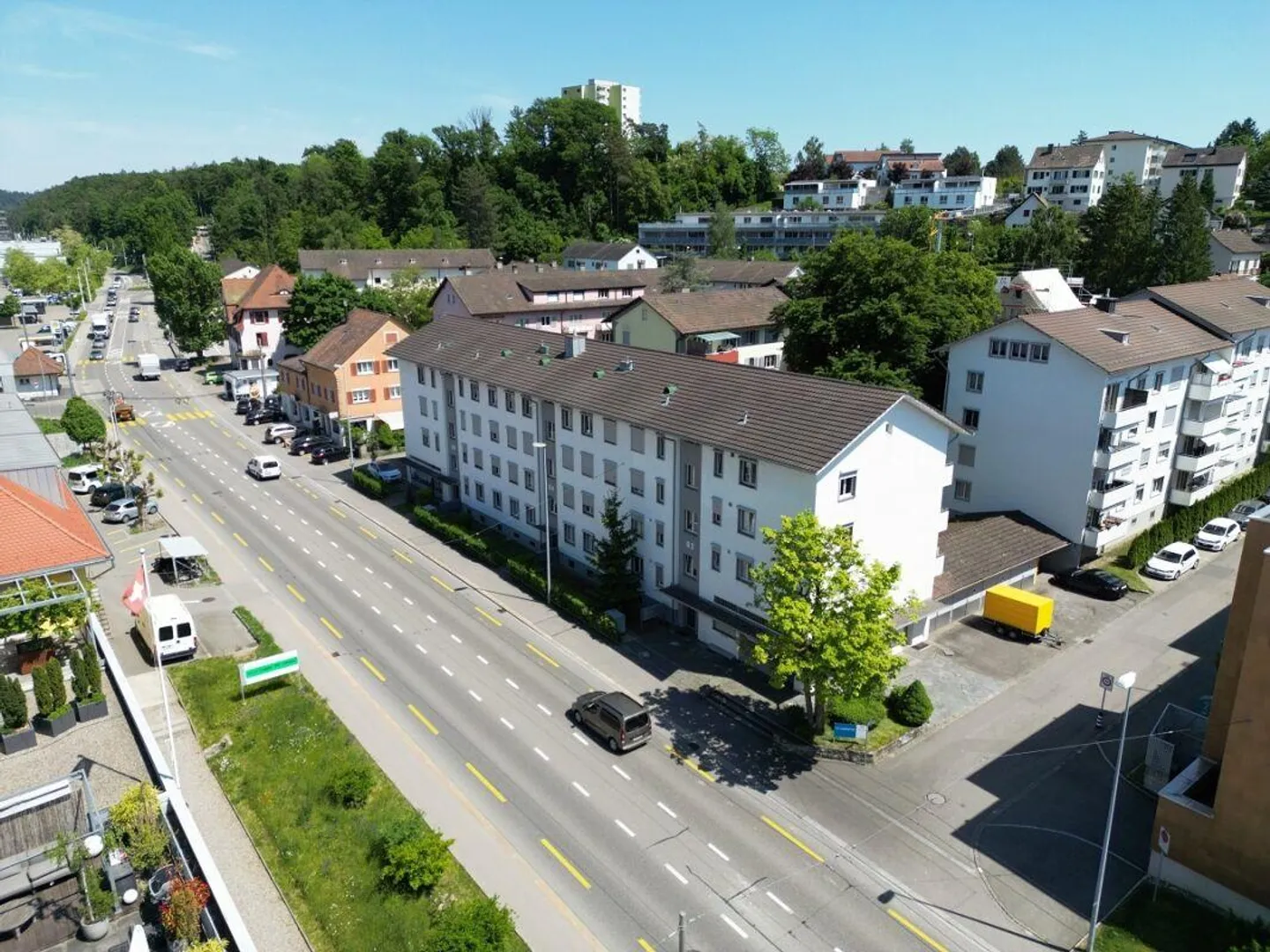 Moderne Wohnung In Stadtnähe - Foto 1 von 11
