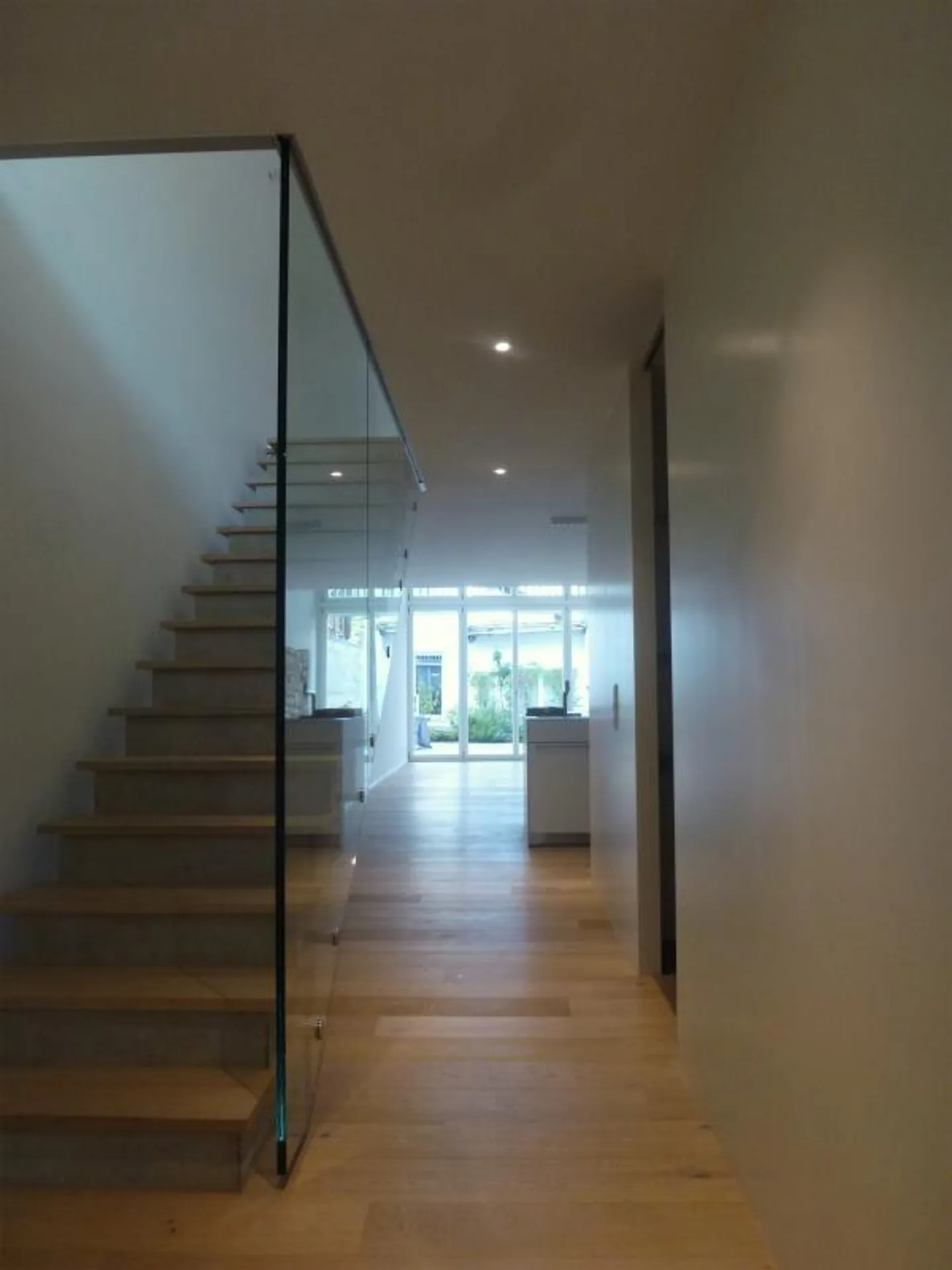 Moderno appartamento duplex di 4 stanze con fascino - Foto 3 di 18