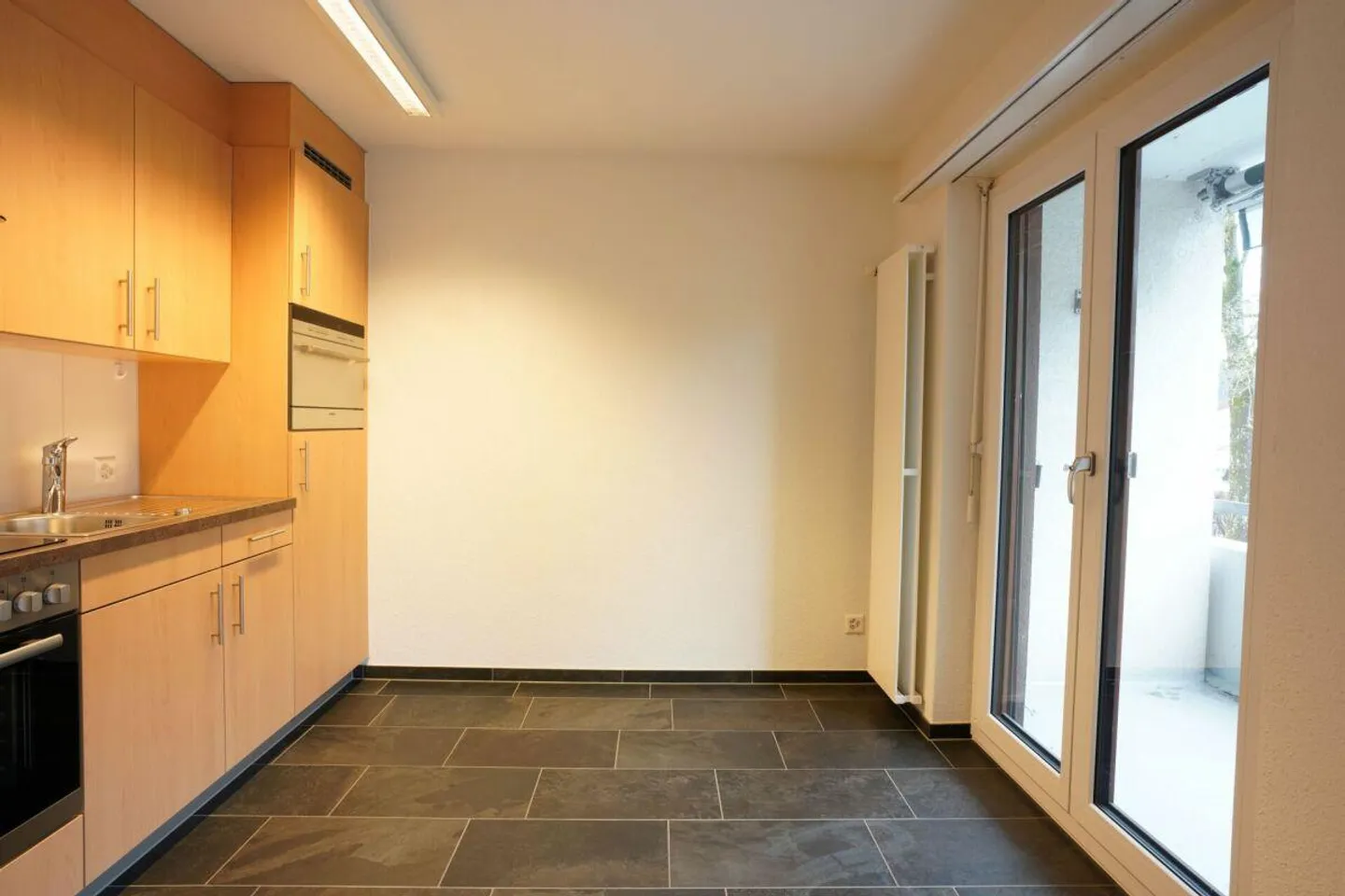 Charming apartment with a feel-good character in Bütschwil - Photo 2 of 6