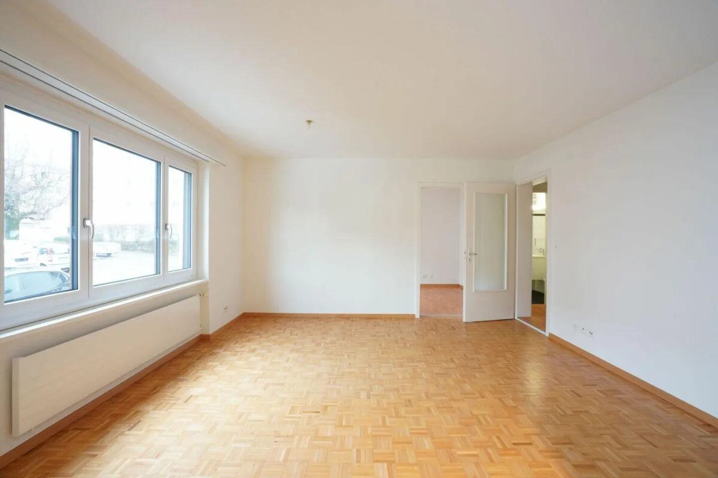 Charming apartment with a feel-good character in Bütschwil - Photo 3 of 6