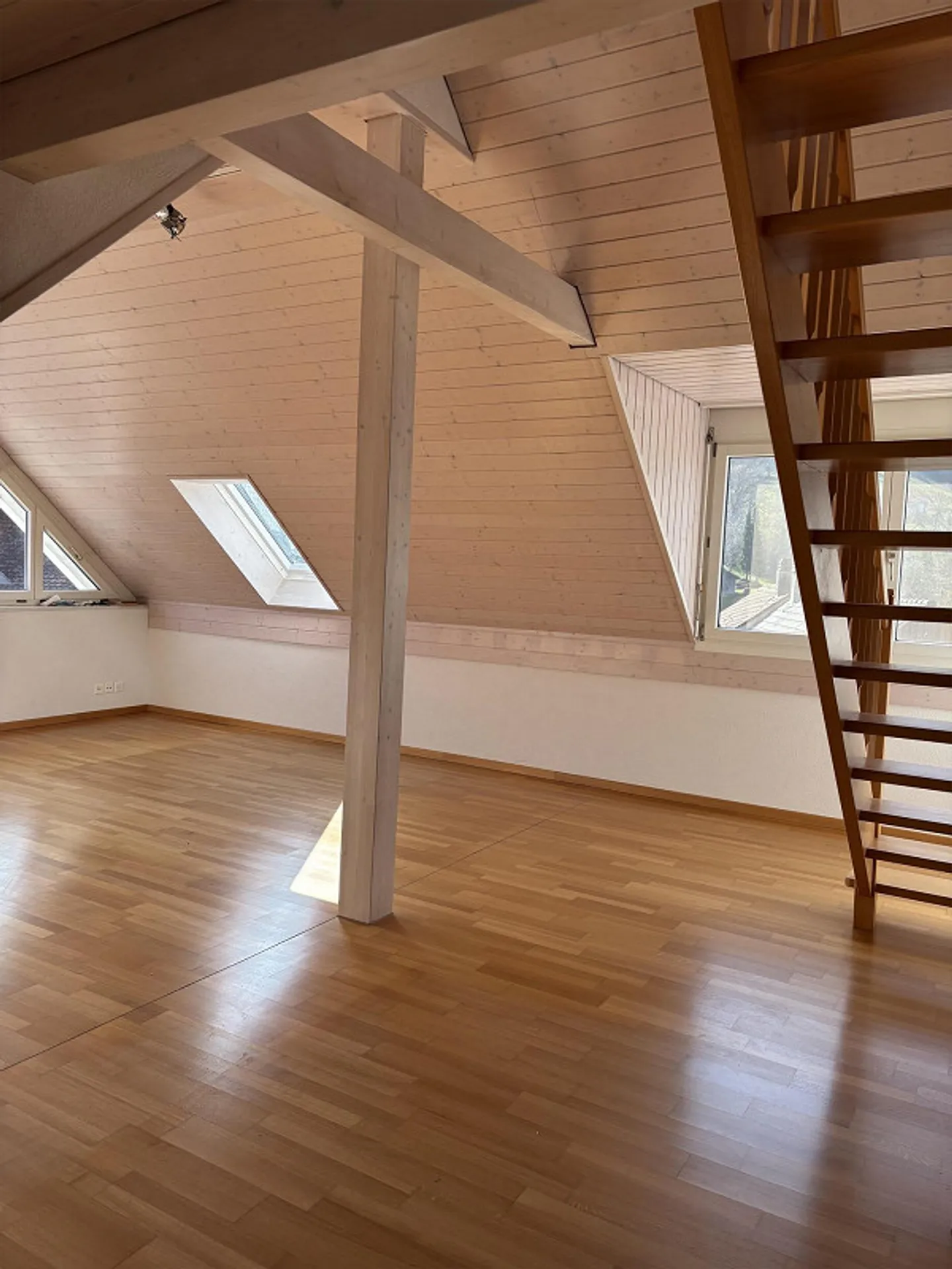 Helle renovierte Attique in Grindel - Foto 4 von 5