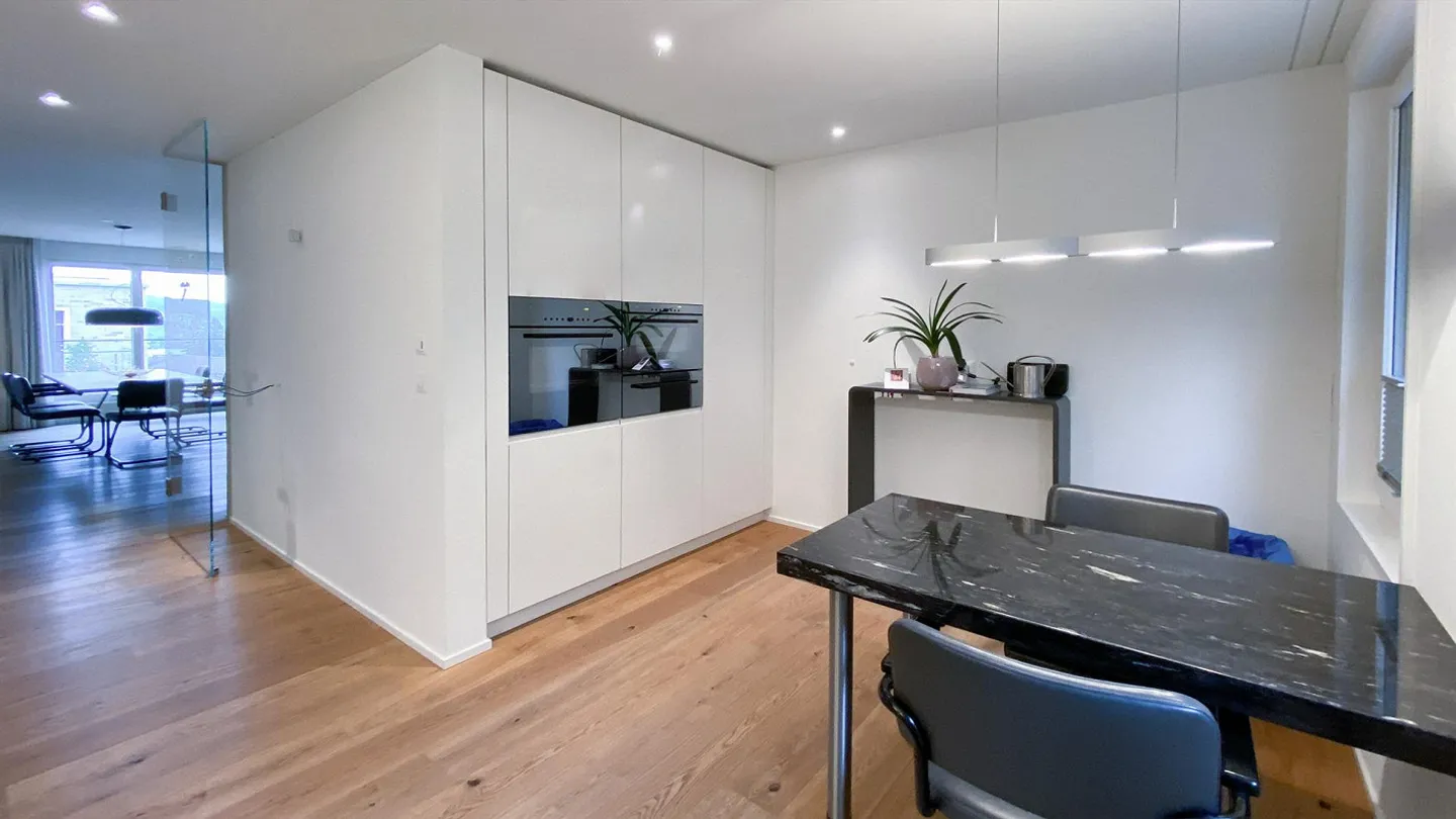 Modern 7.5-room maisonette apartment with spacious garden in Kilchberg - Photo 2 of 9