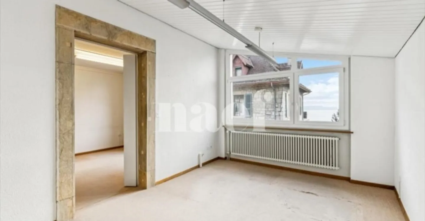 Spazio ufficio in affitto - Foto 1 di 12