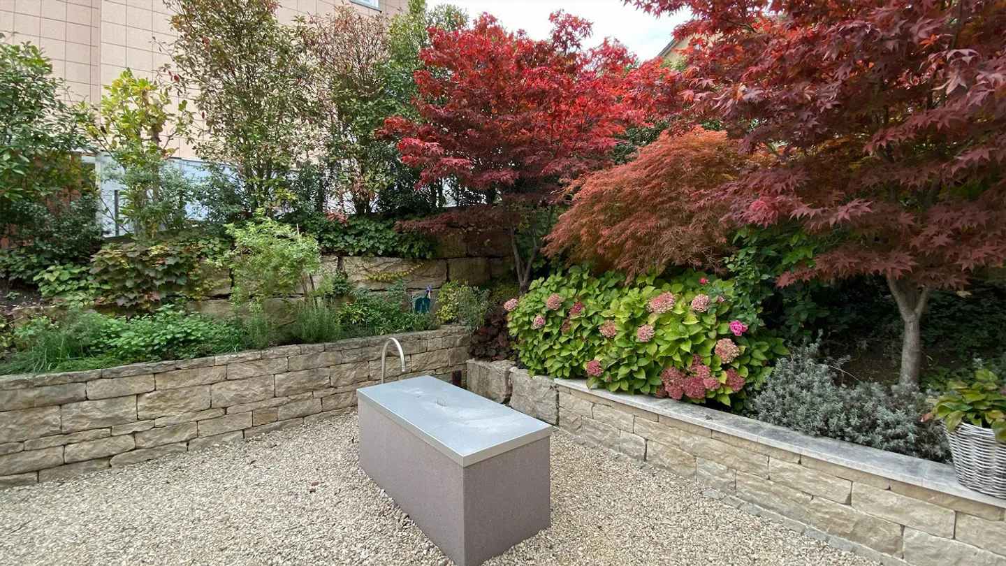 Modern 7.5-room maisonette apartment with spacious garden in Kilchberg - Photo 7 of 9