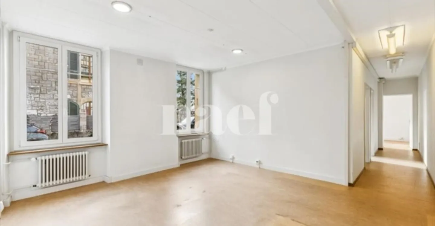 Spazio ufficio in affitto - Foto 3 di 12