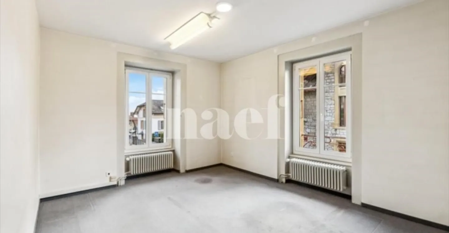 Spazio ufficio in affitto - Foto 8 di 12