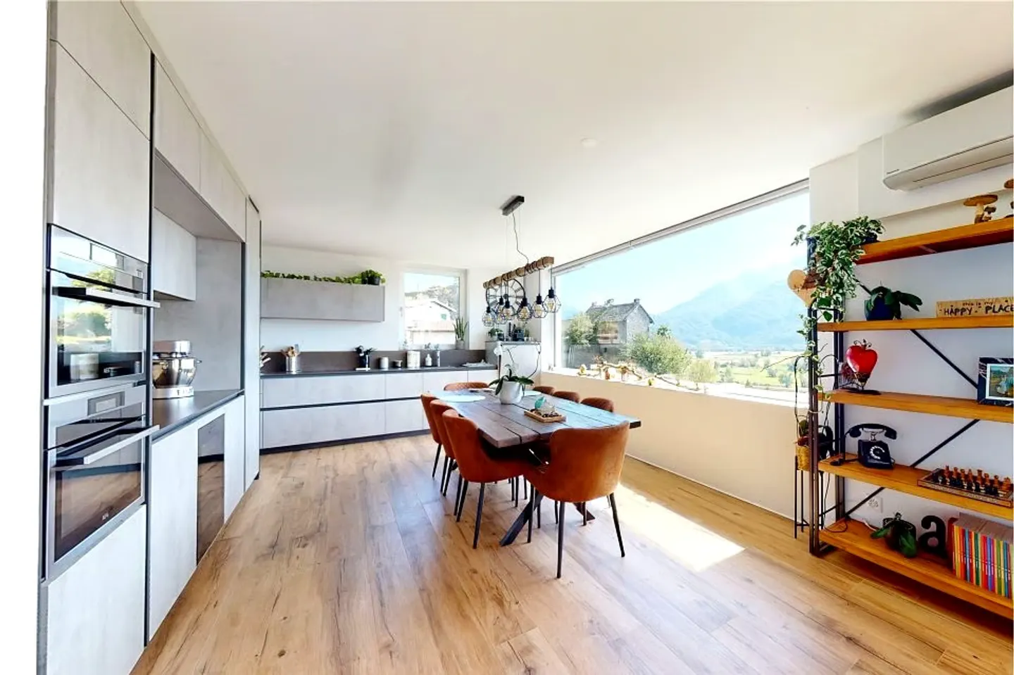 Mieten mit Kaufoption - neues, panoramisches Einfamilienhaus mit Garten. - Foto 5 von 13