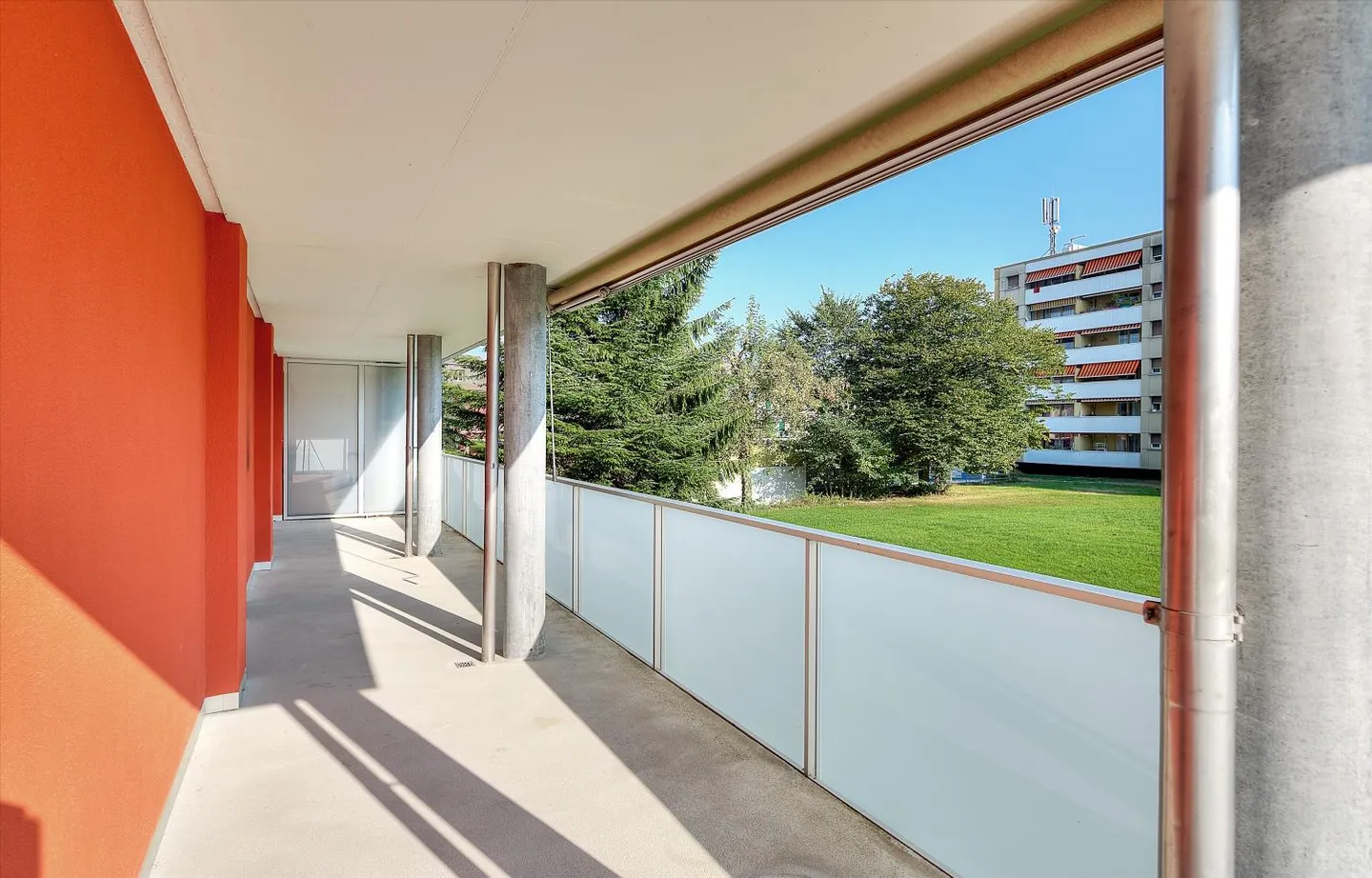Modernes Apartment mit Balkon - Foto 7 von 7